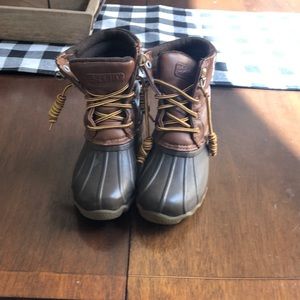 Sperry Snow boots Youth size 12